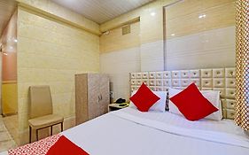 Hotel O Royal Inn
